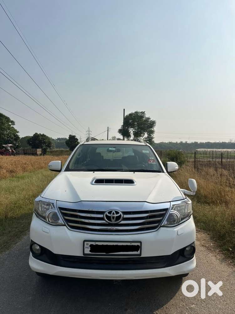 Toyota Fortuner Diesel 2013