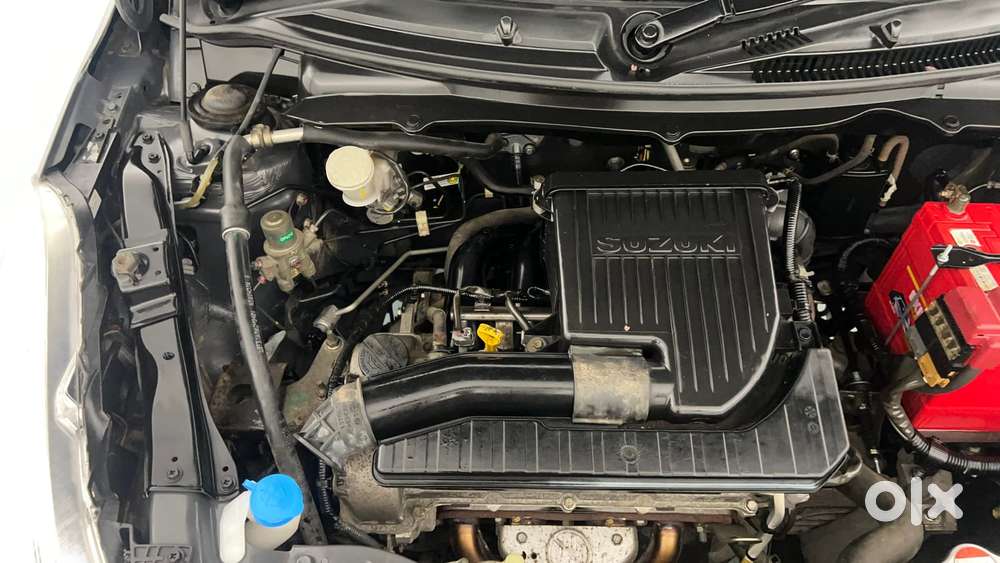 Maruti Suzuki Swift Vvt Vxi, 2014, Petrol