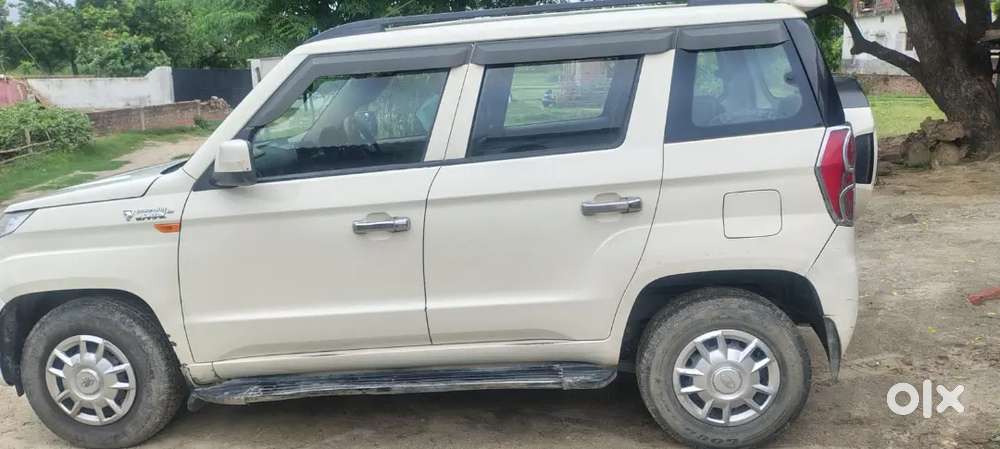 Mahindra Tuv 300 2018 Variant