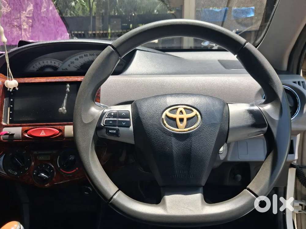 Toyota Etios Liva 2011