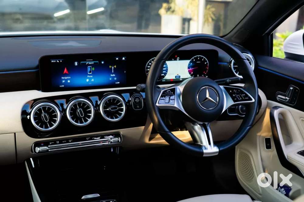 Mercedes-benz A-class Limousine 200, 2025, Petrol