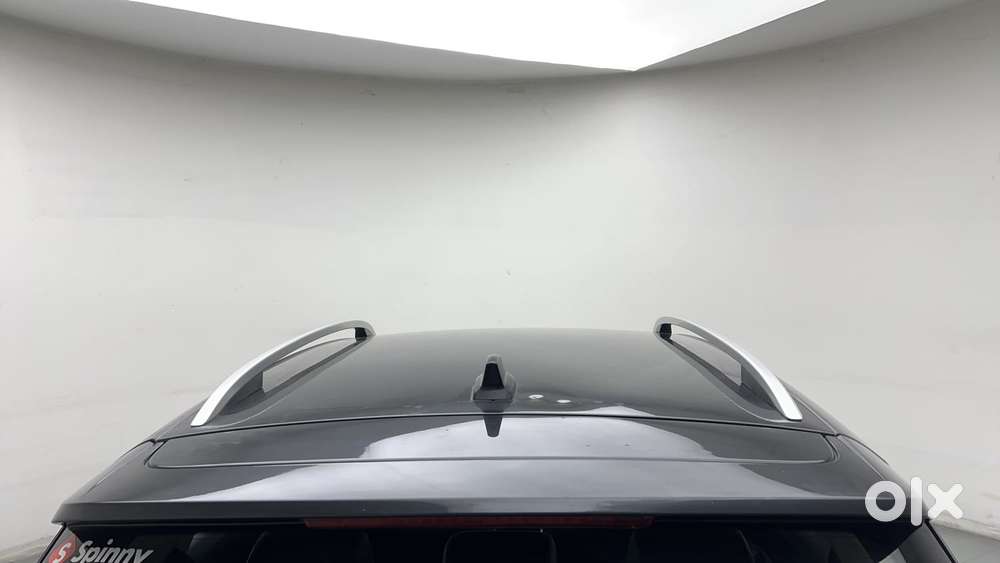 Volkswagen Taigun 1.0 Tsi Highline At, 2022, Petrol