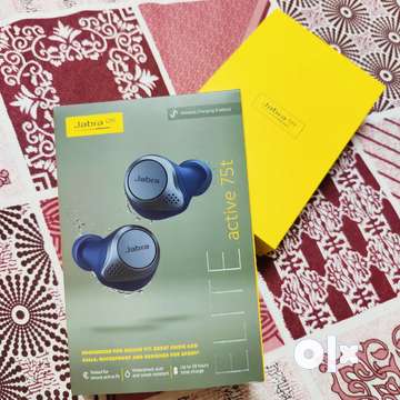 Brand New Condition Jabra Elite Active 75t Earbuds Accessories