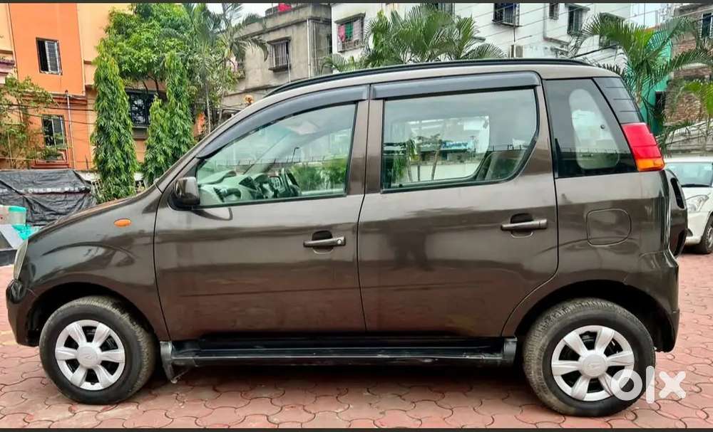 Mahindra Quanto 1.5 C4 2013 Year