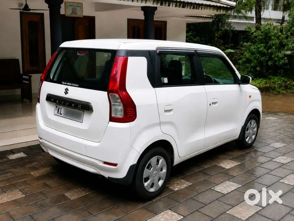 Maruti Suzuki Wagon R Zxi 2022 1st Owner