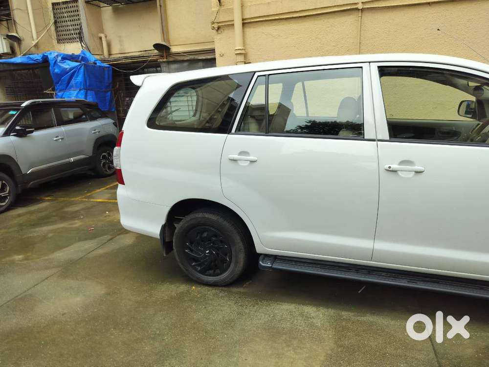 Toyota Innova 2.5 G