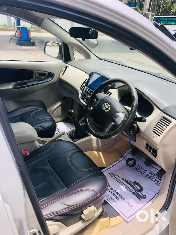 Toyota Innova 2013 Diesel 145000 Km Driven