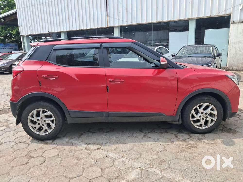 Mahindra Xuv300 W8, 2022, Petrol