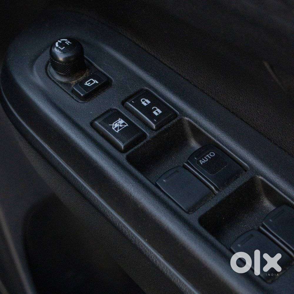 Maruti Suzuki Swift Vxi Optional, 2024, Petrol