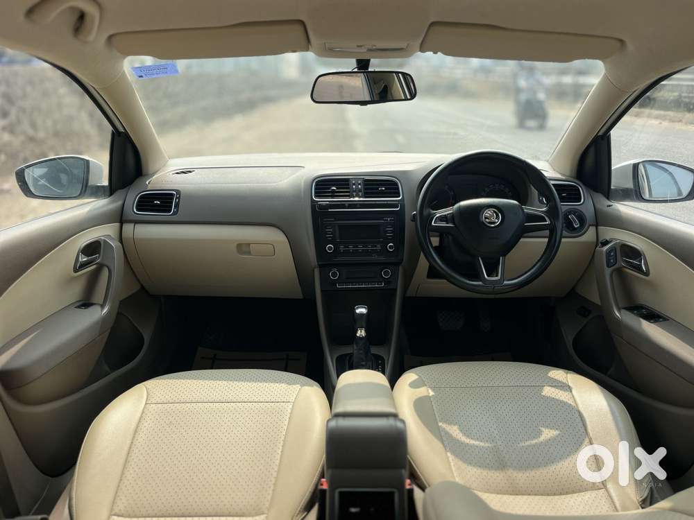 Skoda Rapid 1.6 Mpi At Style, 2016, Petrol