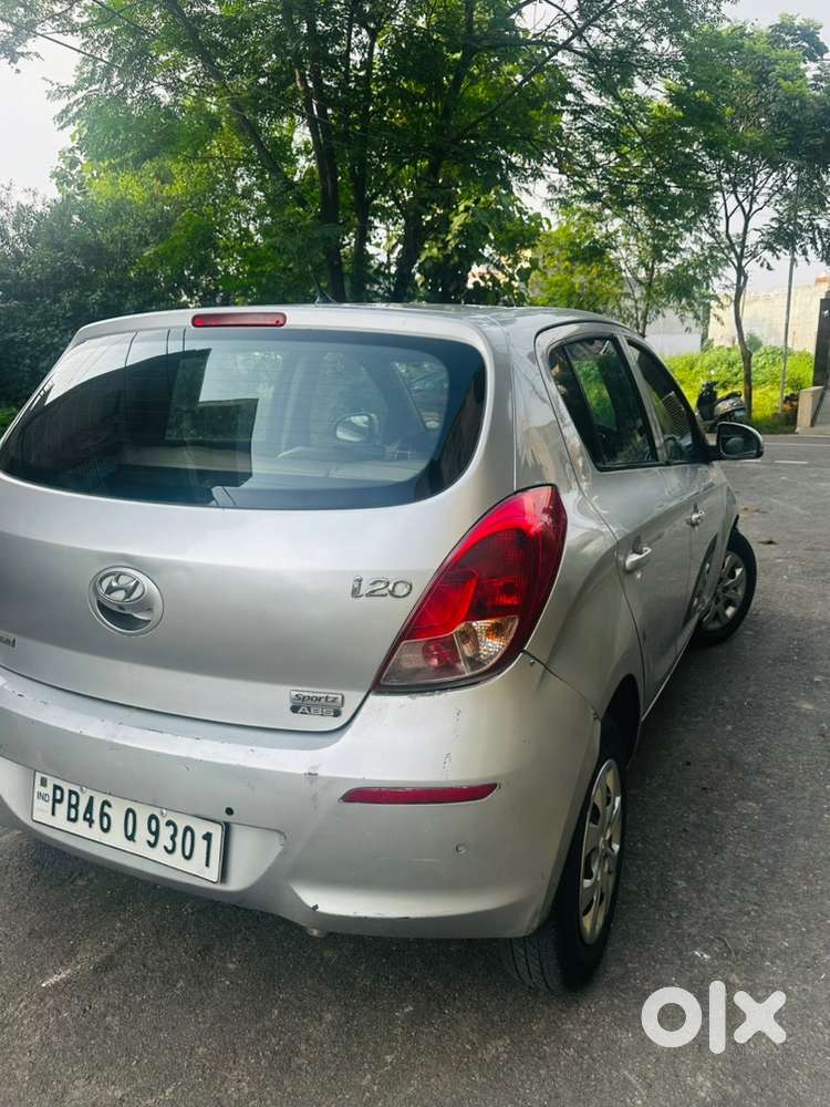 Hyundai I20 December 2013 Diesel Good Condition