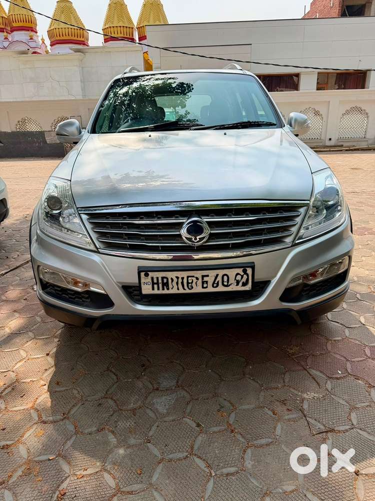 Mahindra Rexton Diesel 2015