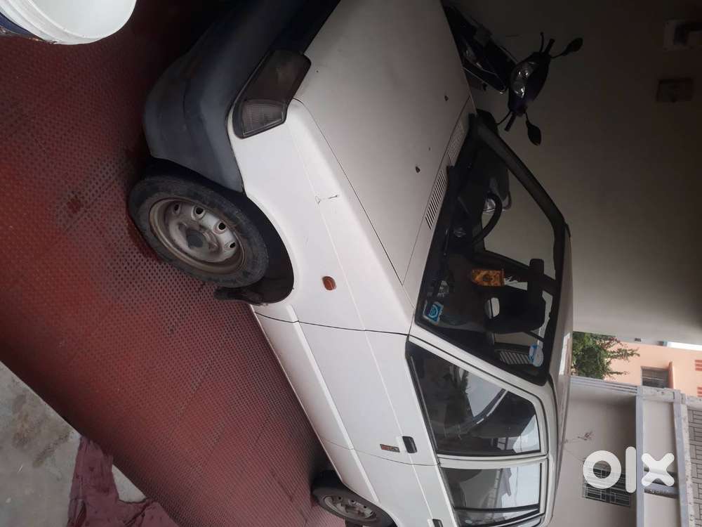 Maruti 800 Single Handed