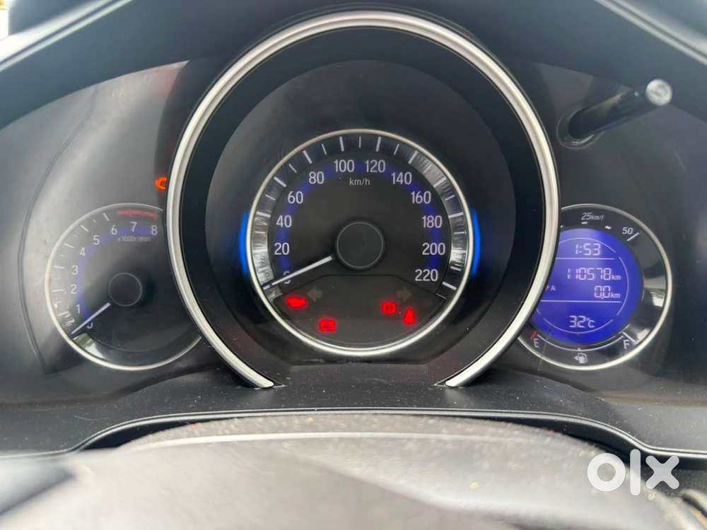 Honda Jazz Petrol Manual 2016