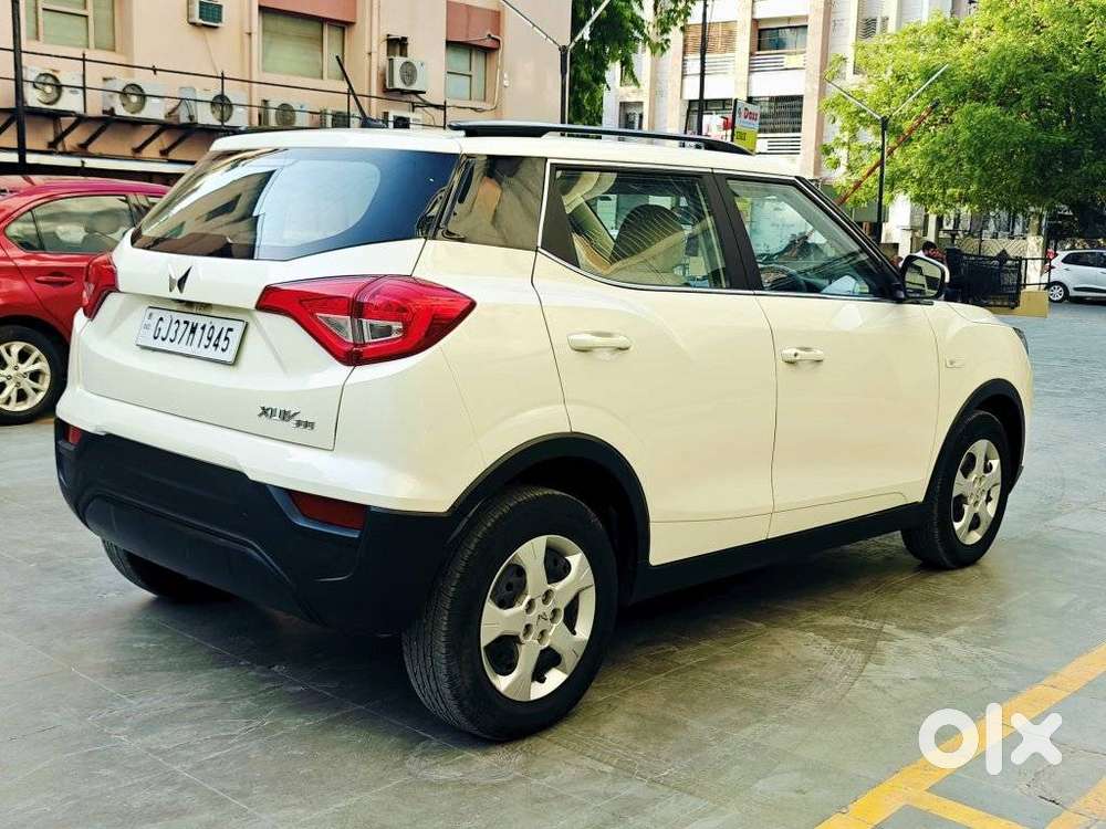 Mahindra Xuv300 W6, 2023, Petrol