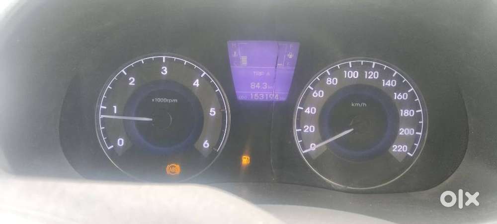 Hyundai Verna Crdi Vgt 1.5, 2013, Diesel