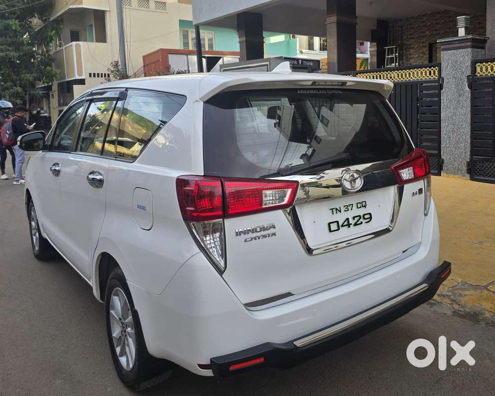 Toyota Innova Crysta G 8 Str, 2016, Diesel