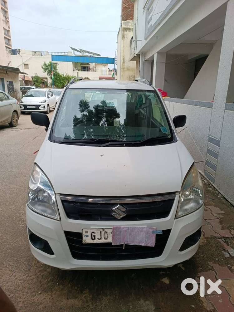 Wagonr - With Company Fitted Cng