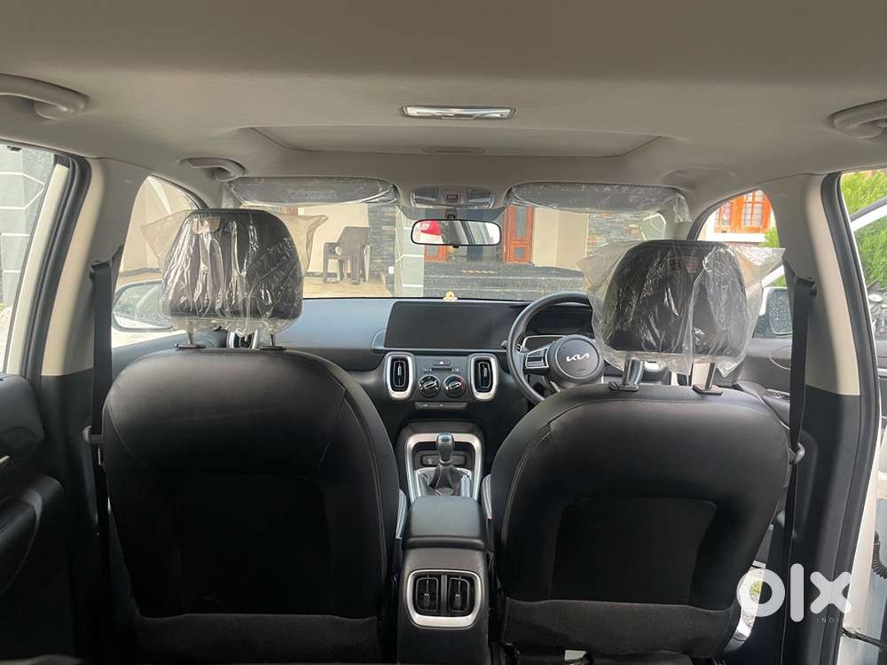 Kia Sonet Petrol 2026