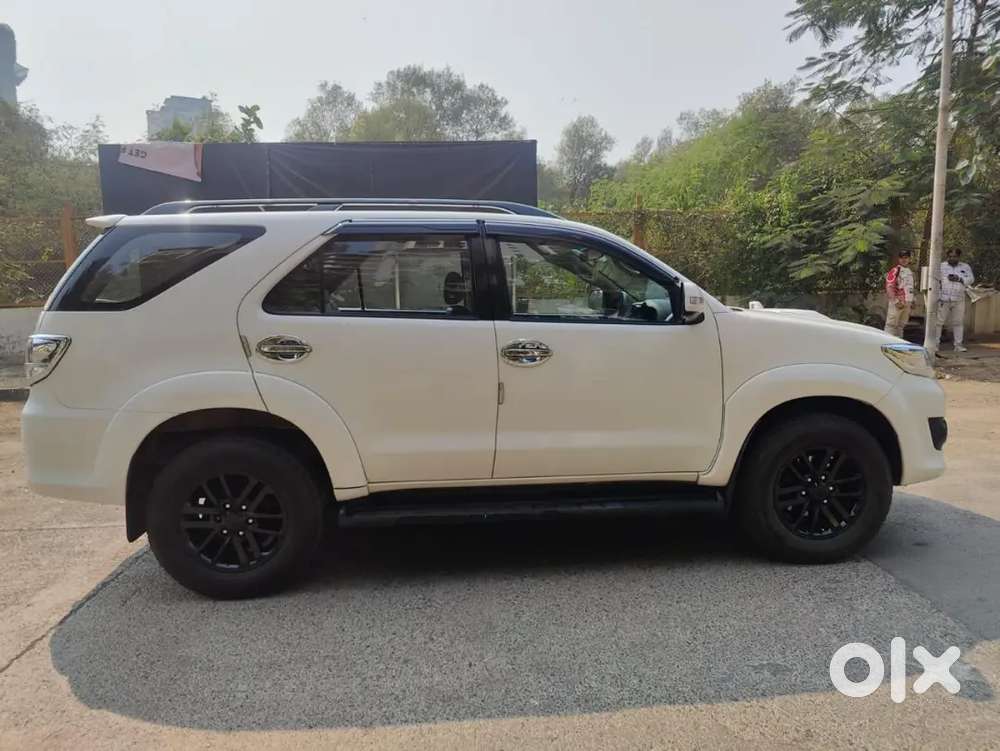 Toyota Fortuner Legender 2014