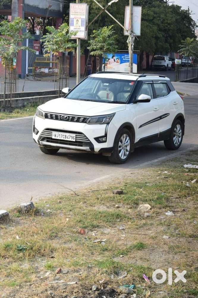 Mahindra Xuv300 2021 Diesel Well Maintained