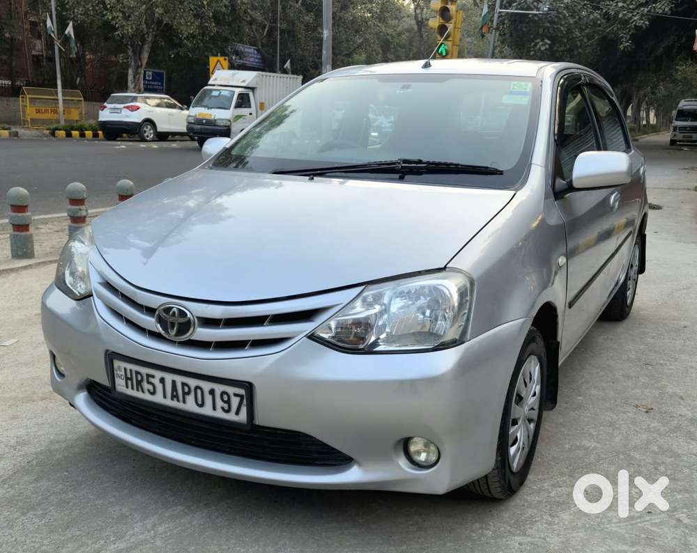 Toyota Etios, 2011, Petrol