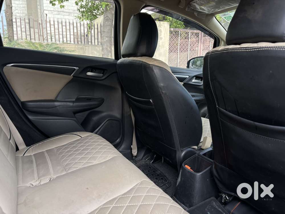 Honda Jazz V Cvt, 2017, Petrol