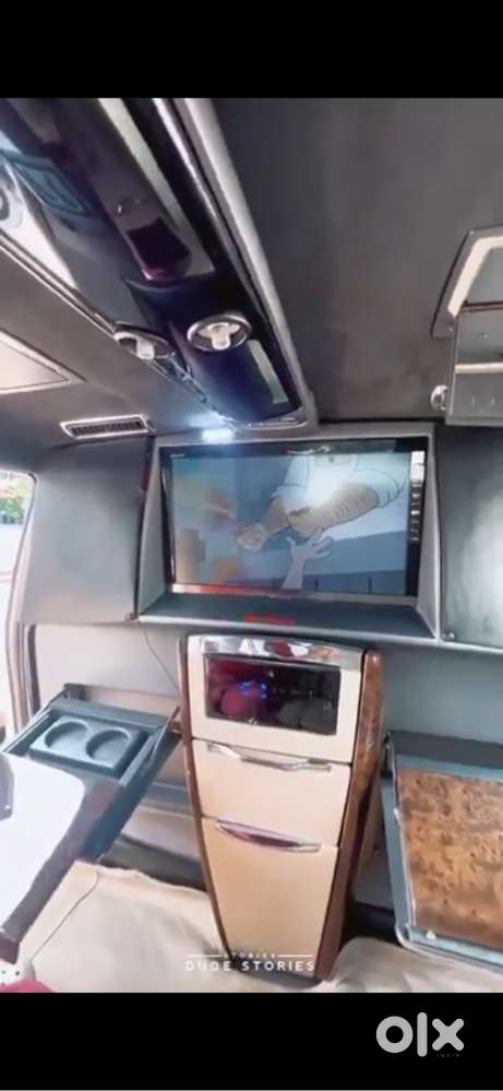 Innova Good Condition Luxury Limousine