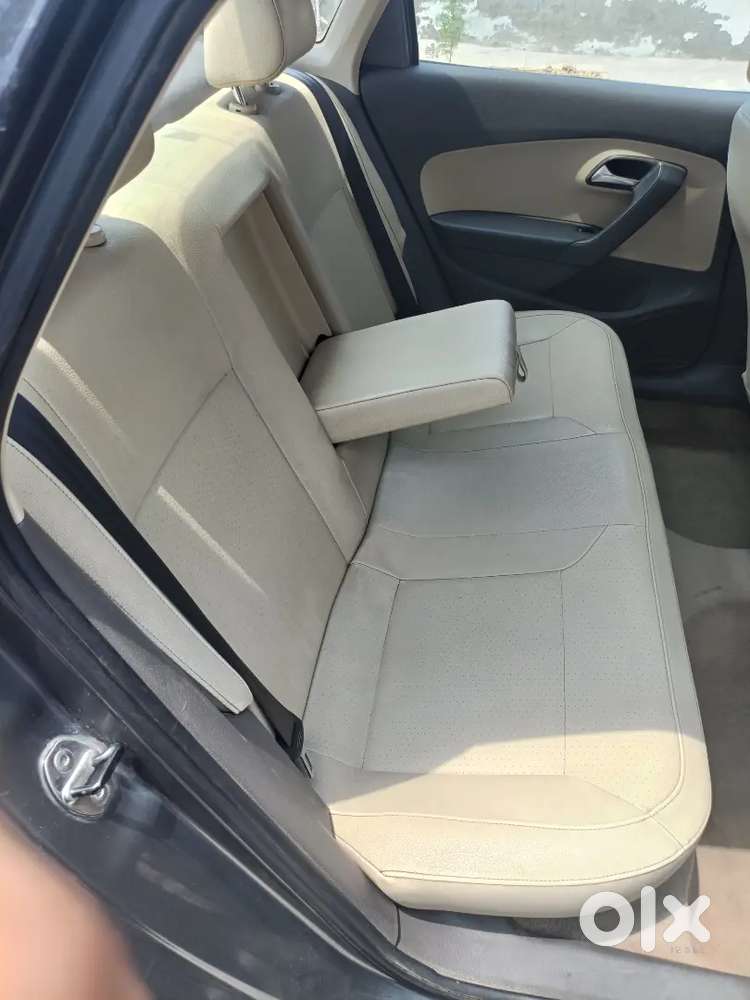 Volkswagen Vento Highline 2013