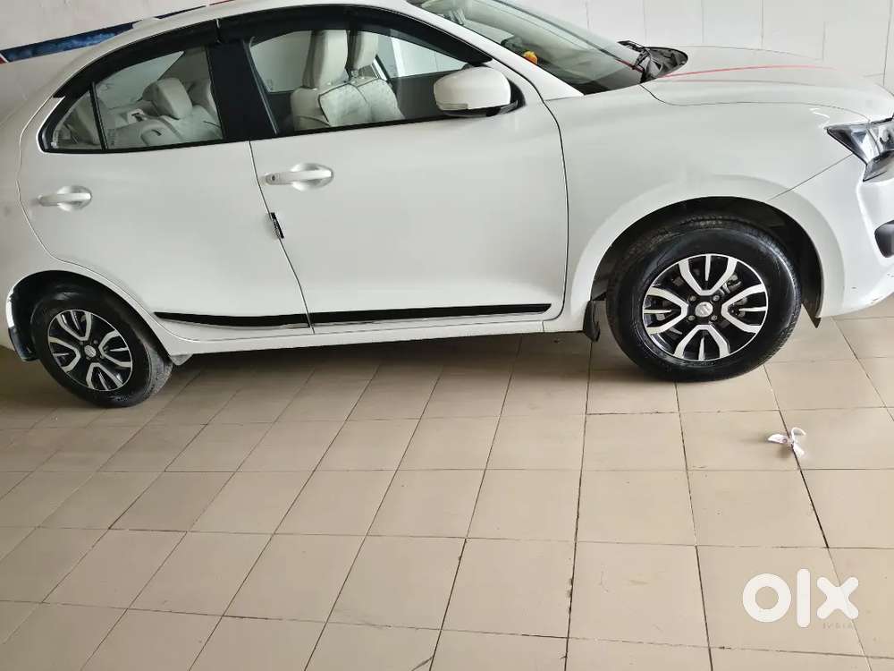 Allow Wheel ,camera, Touch Screen, Zxi Model Bnaya H Company Fited