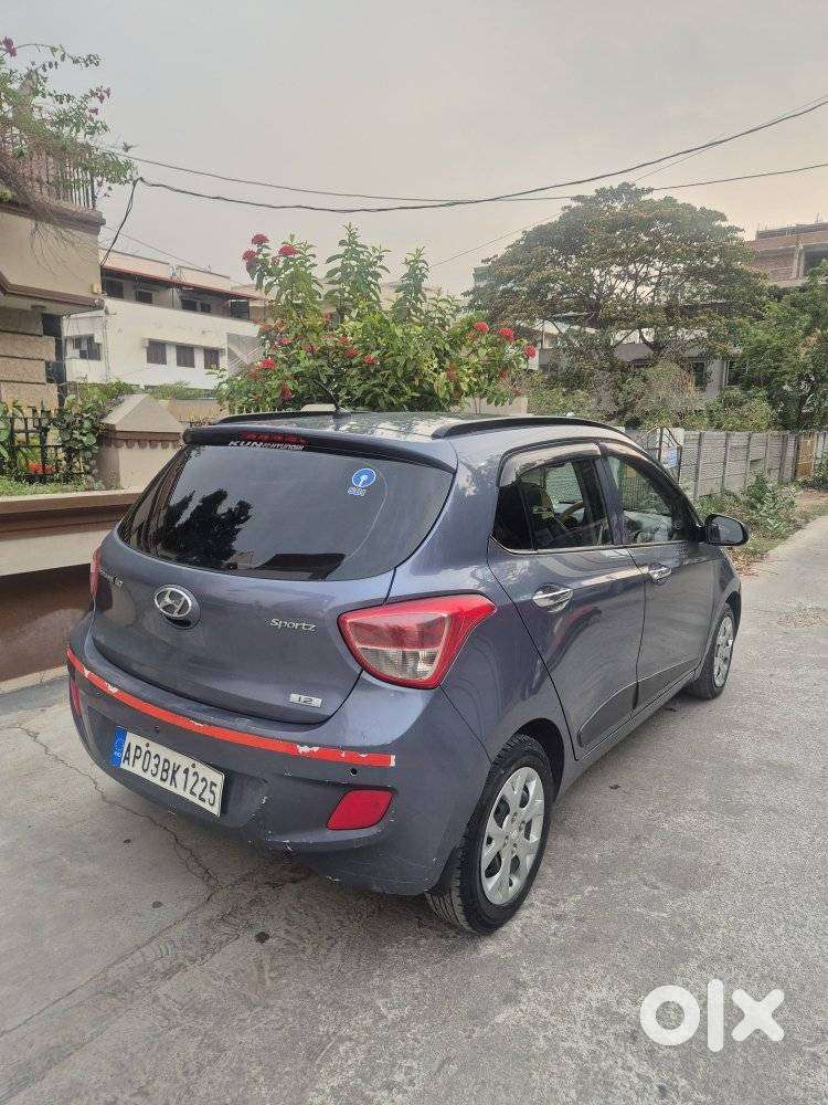 Hyundai Grand I10 2013-2016 Sportz, 2014, Petrol