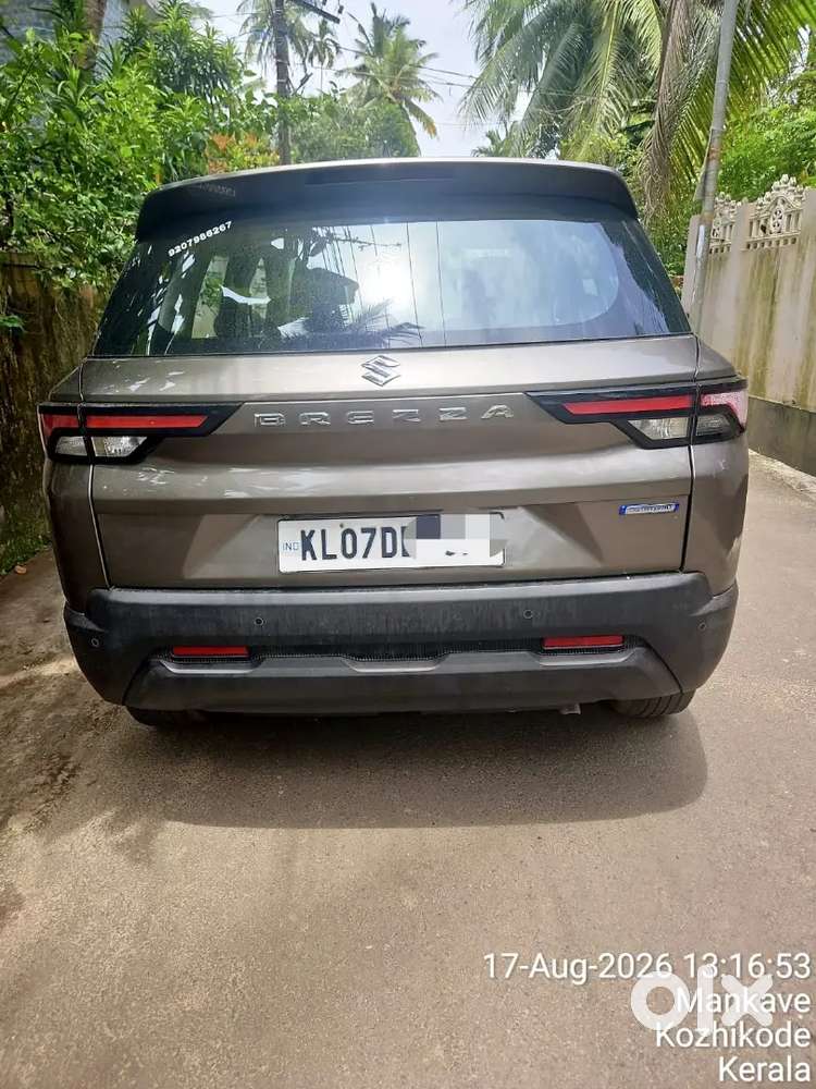 Maruti Brezza Lxi 2023 Full Companies Free Service Available