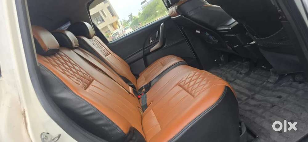 Mahindra Xuv500 W7, 2021, Diesel