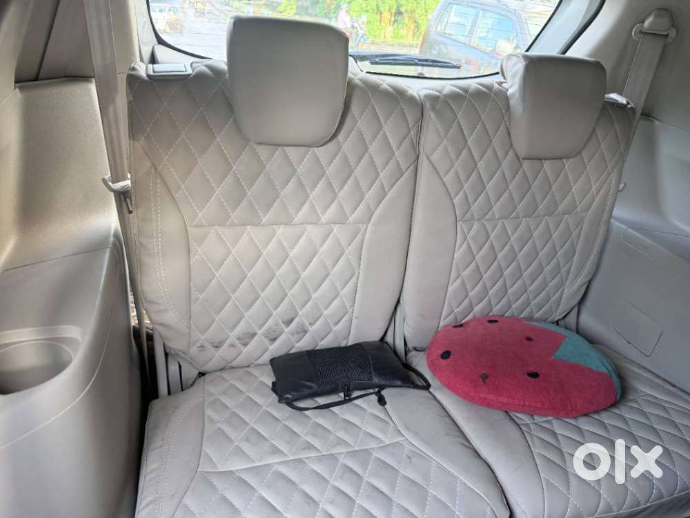 Maruti Suzuki Ertiga Zxi At, 2021, Petrol