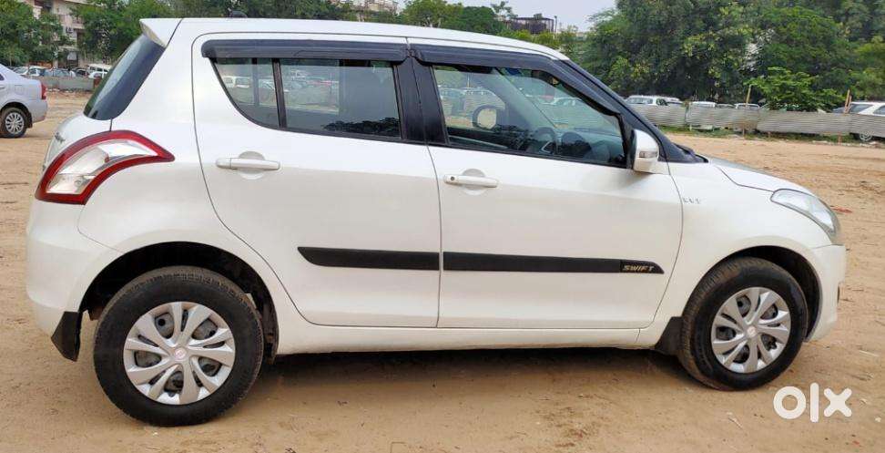 Maruti Suzuki Swift 1.2 Vxi (o), 2012, Petrol