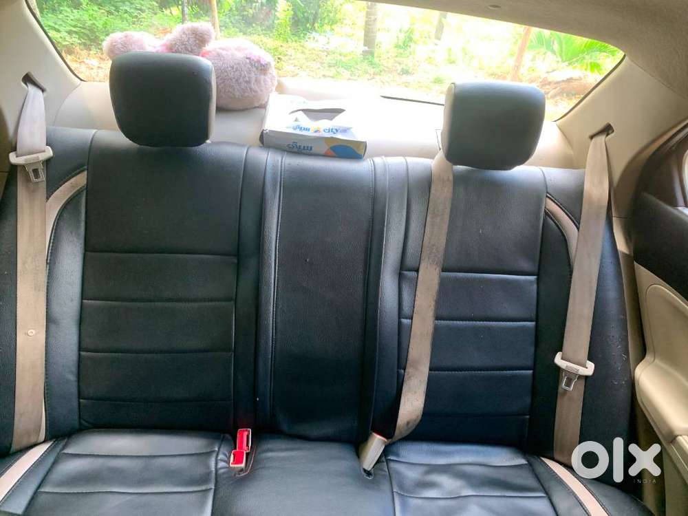 Maruti Suzuki Dzire 2018 Petrol 60000 Km Driven