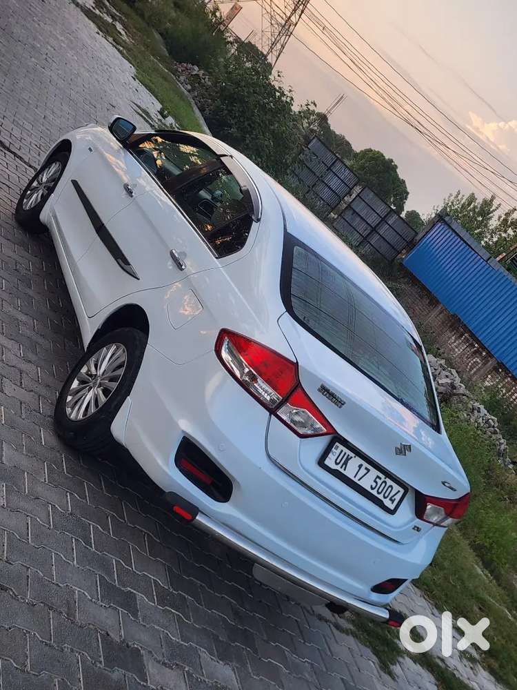 Maruti Suzuki Ciaz Zxi  Full Insurance  Push Button Stat