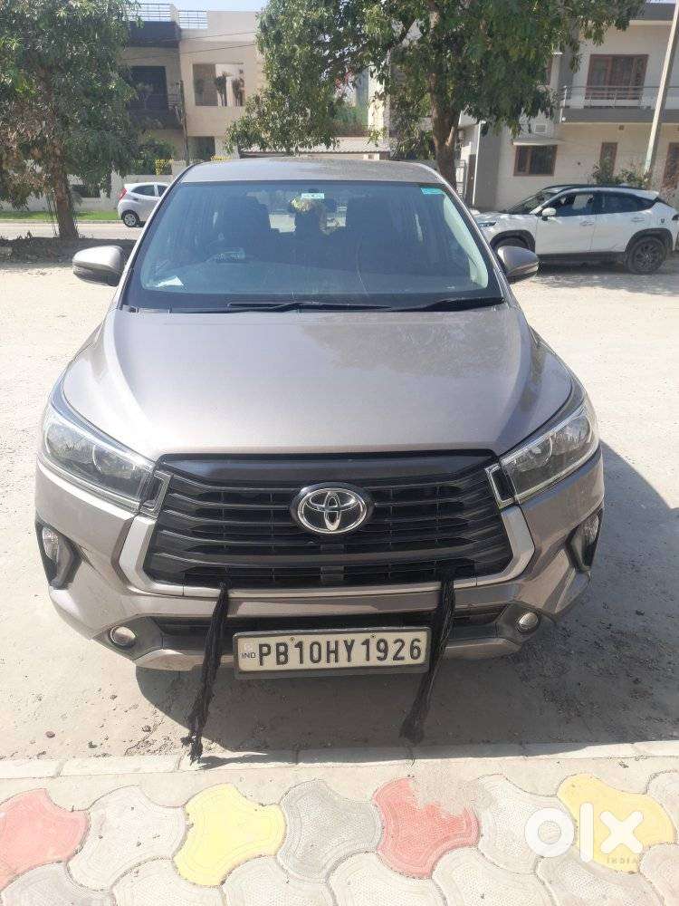 Toyota Innova Crysta 2.7 Gx Limited Edition At 7 Str, 2022, Petrol