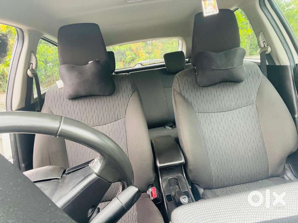 Maruti Suzuki Baleno Zeta Cvt, 2019, Petrol