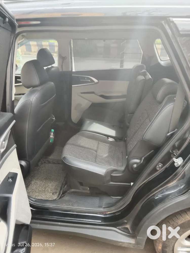 Kia Carens Premium 2024