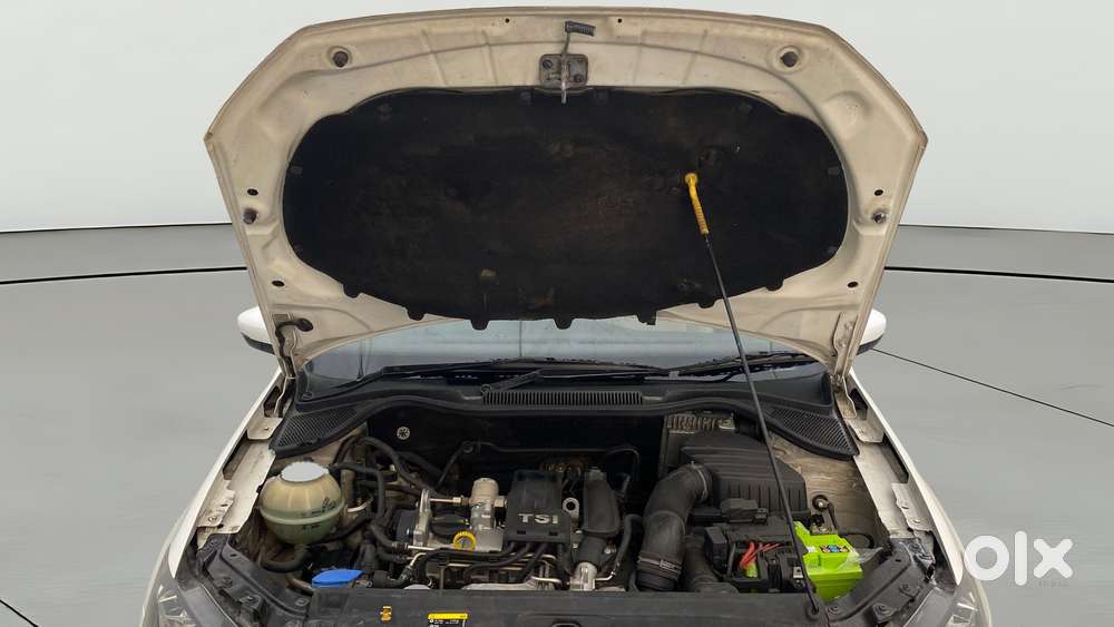 Volkswagen Vento 1.2 Highline Plus At 16 Alloy, 2019, Petrol