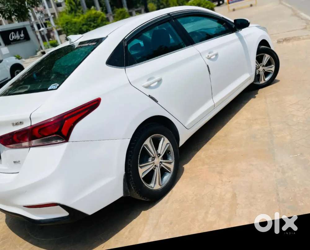 Hyundai Verna 80000 Km Driven