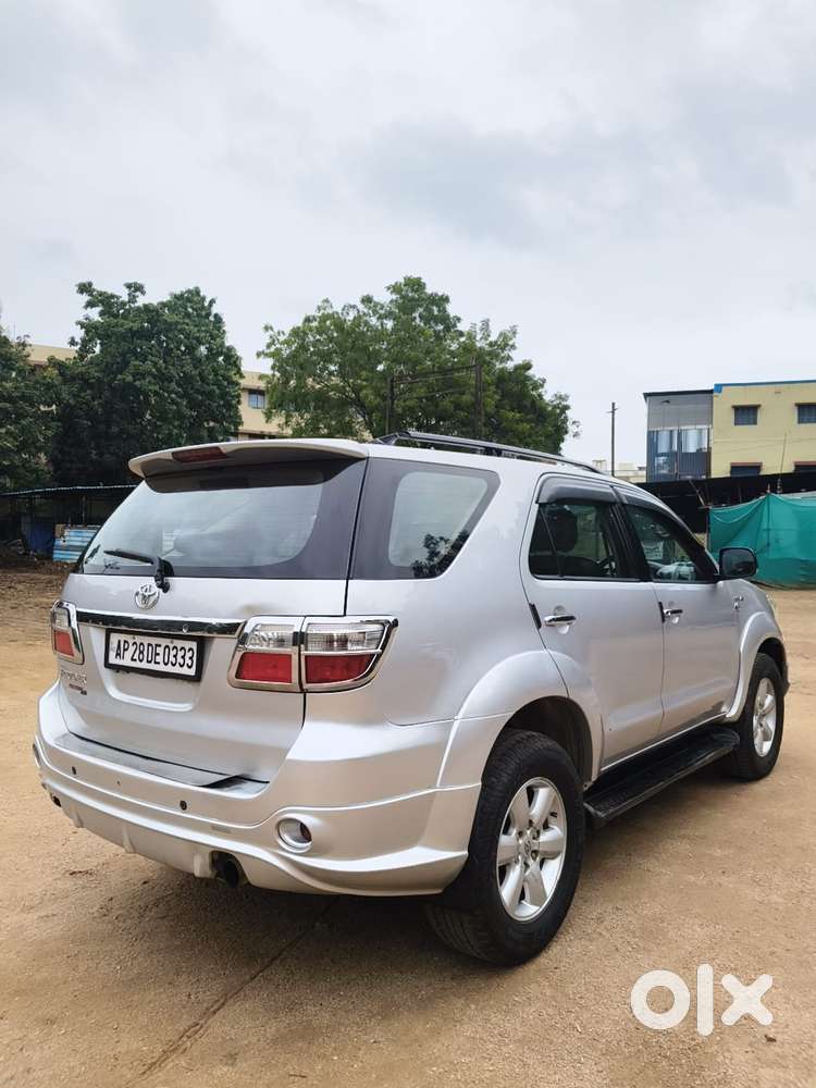 Toyota Fortuner 3.0 4x4 Manual, 2010, Diesel