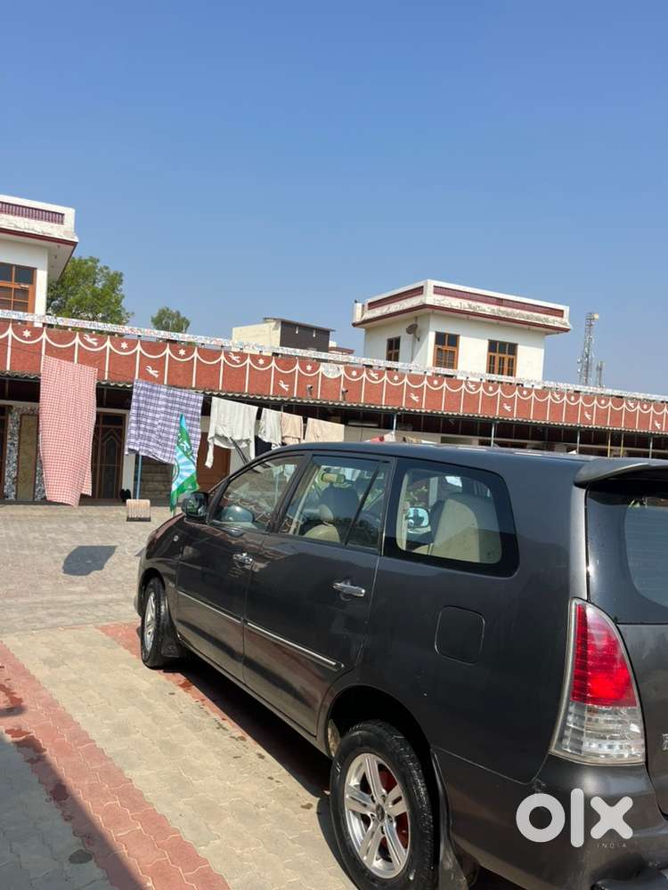 Toyota Innova Diesel 2010 Year