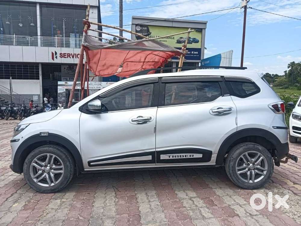 Renault Triber Rxz, 2020, Petrol