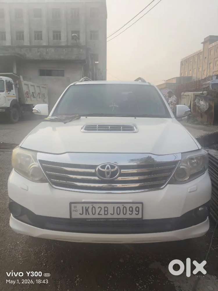 Toyota Fortuner 2014 Diesel 150000 Km Driven
