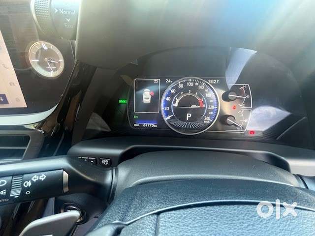 Lexus Es 300h Luxury, 2024, Petrol