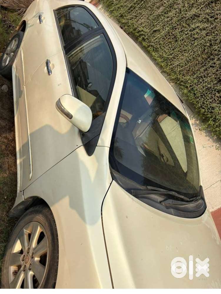 Toyota Corolla Altis