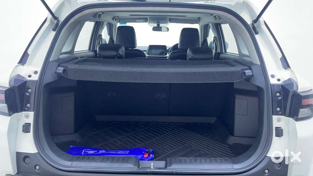 Maruti Suzuki Vitara Brezza 1.5 Zxi At, 2024, Petrol