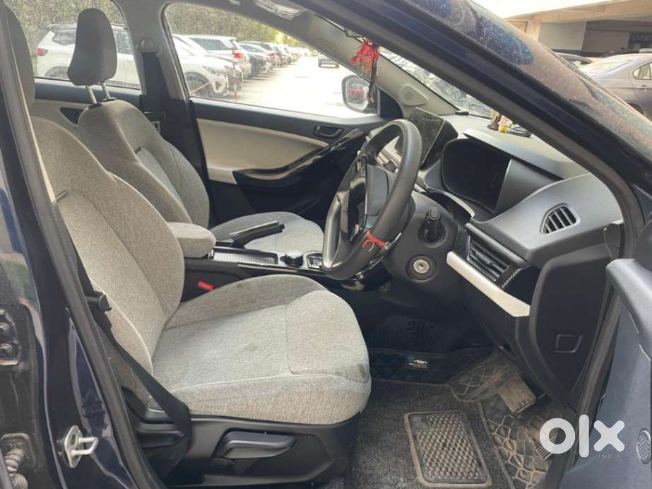 Tata Curvv Pure Plus S 1.2 Revotron Petrol 7dca, 2025, Petrol